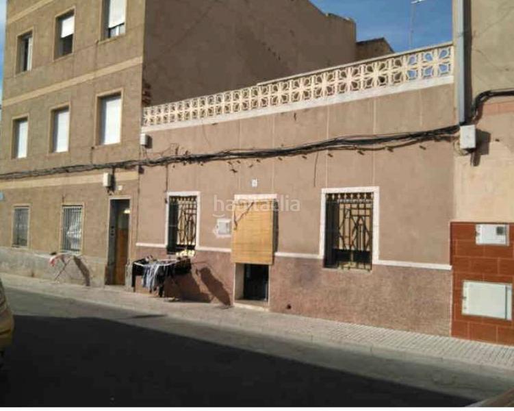 Foto 25f58ca5-7df0-40e8-ba2a-6769a0890927. Casa pareada solvia inmobiliaria chalet adosado en Elda