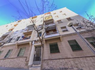 Pis  C/ pascual madoz. Solvia inmobiliaria  piso mataró