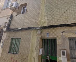 Appartement  C/ morales. Solvia inmobiliaria  piso badajoz