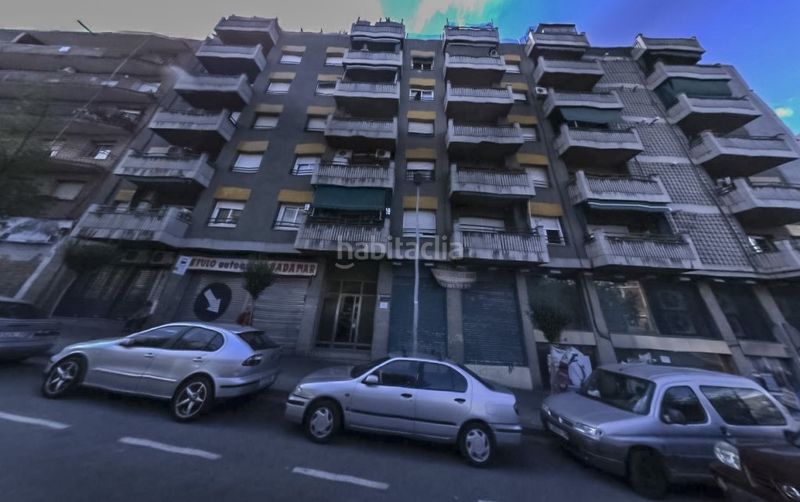 Foto c07436b6-9d64-49aa-9e4f-f1b1ea9e3897. Pis a La Salut Badalona
