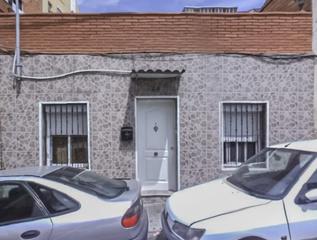 Xalet  C/ carlos i. Solvia inmobiliaria  casa badalona