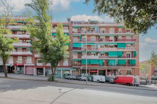 Local Comercial  C/ bufala. Solvia inmobiliaria  locales badalona