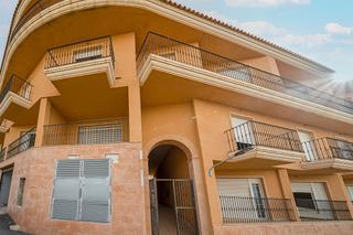 Edifici  C/ poble de dalt. Solvia inmobiliaria  edificio tárbena
