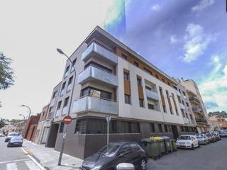 Appartement  C/ pintor torras. Solvia inmobiliaria  piso terrassa