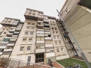 Appartement  C/ ronda la guineueta. Solvia inmobiliaria  piso barcelona