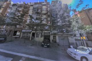 Piso  C/ juan valera. Solvia inmobiliaria  piso badalona
