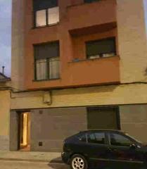 Piso  C/ montserrat. Solvia inmobiliaria  piso manlleu