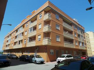 Pis  C/ tesoro de villena. Solvia inmobiliaria  piso villena
