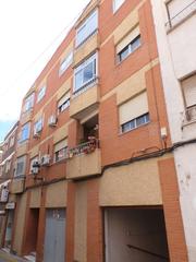Pis  Calle parras. Solvia inmobiliaria  piso yecla