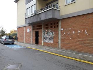 Local Comercial  C/ la mata. Solvia inmobiliaria  locales hervás