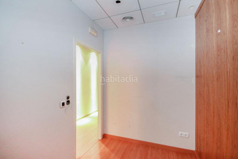 Foto ab319ecc-4211-4775-9472-3980054b67cc. Geschäftsraum in Sant Joan Vilanova i la Geltrú