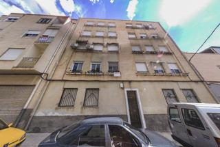 Appartement  C/ alcoy. Solvia inmobiliaria  piso elda