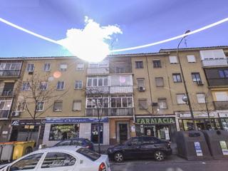 Pis  Av oporto. Solvia inmobiliaria  piso madrid