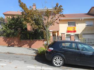 Maison jumelée  C/ sauce. Solvia inmobiliaria  chalet adosado cabanillas del campo