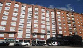 Appartement  C/ vázquez de mella. Solvia inmobiliaria  piso oviedo