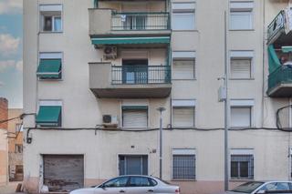 Pis  C/ pont. Solvia inmobiliaria  piso canovelles