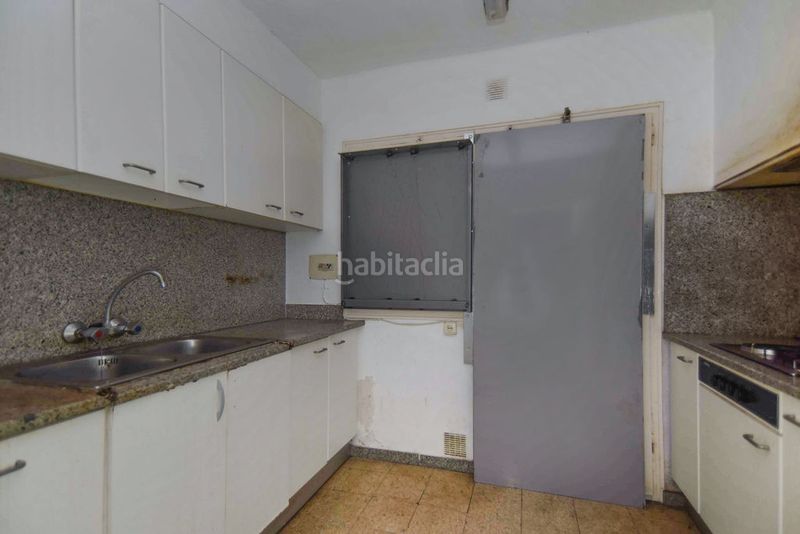 Foto b85e4a63-bf94-4232-b646-5f0db9dde843. Pis a Santa Eugenia Girona