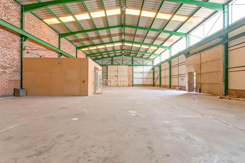 Foto 53a459e7-d3f9-456f-b61e-cff35abd2200. Capannone industriale in Congost-Santa Caterina Manresa