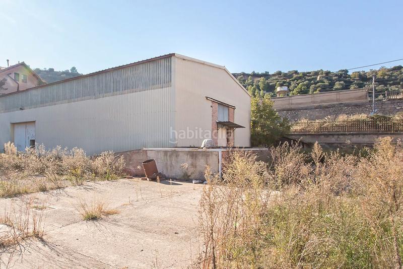 Foto 8b1b775f-2166-45e7-8d84-5b03175811fe. Capannone industriale in Congost-Santa Caterina Manresa