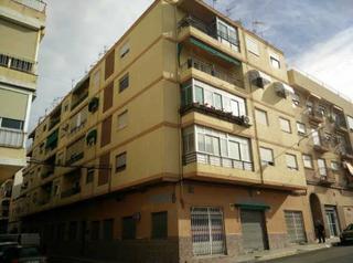 Pis  C/ velázquez de mella. Solvia inmobiliaria  piso elda