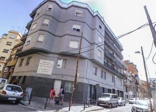 Duplex  Pasaje colom. Solvia inmobiliaria  dúplex hospitalet de llobregat el