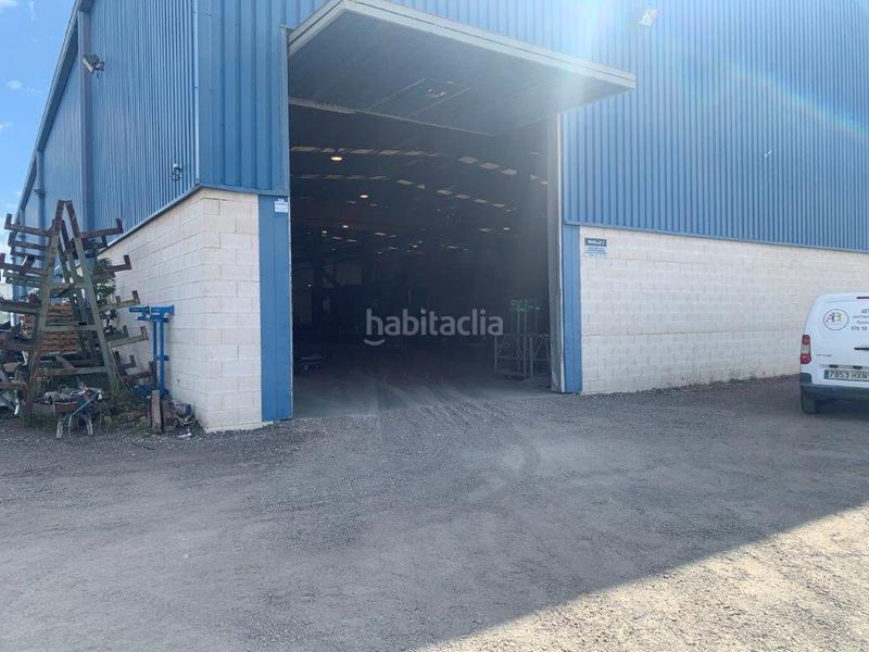 Foto 9fb28bc9-9d75-475a-ba56-88254c28becd. Bâtiment à usage industriel dans Buñuel
