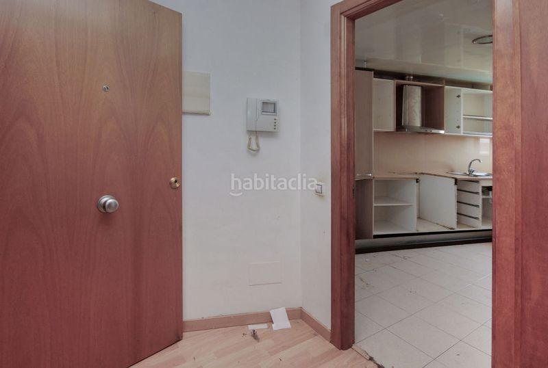 Foto a0084cb7-b727-4941-aad8-db90d153f013. Piso solvia inmobiliaria piso en Via Europa - Parc Central Mataró