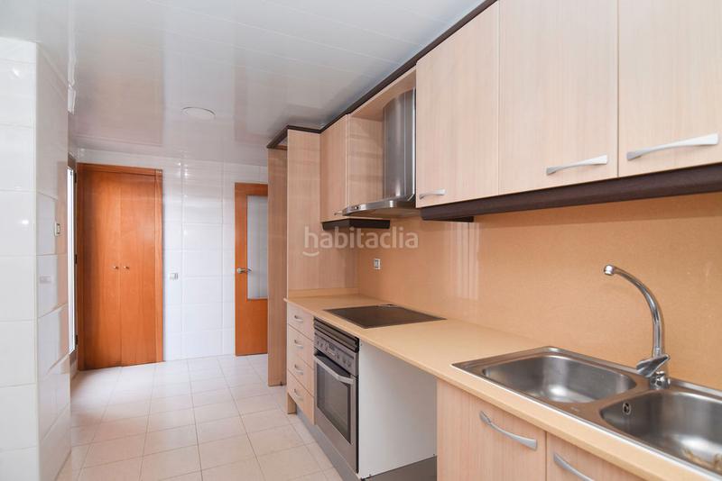 Foto cd556740-100f-4a43-9c7b-f0dd972b01fb. Appartement avec piscine dans Via Europa - Parc Central Mataró