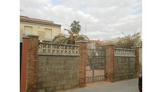 Xalet  C/ mare de deu de puigcerver. Solvia inmobiliaria  chalet independiente reus