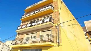 Pis  C/ colegio. Solvia inmobiliaria  piso requena