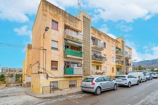 Pis  C/ molinos. Solvia inmobiliaria  piso crevillent