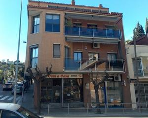 Local commercial  C/ mayor. Solvia inmobiliaria  locales vallirana