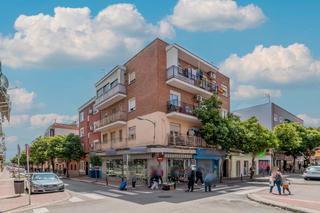 Local Comercial en C/ Martinez Oviol