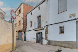 Xalet  C/barrots. Solvia inmobiliaria  casa fuliola la