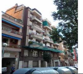 Piso  C/ pau piferrer. Solvia inmobiliaria  piso badalona
