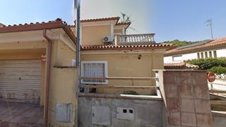 Xalet  C/ fluvia. Solvia inmobiliaria  chalet independiente montcada i reixac