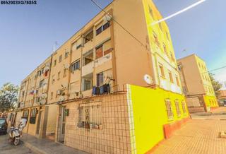 Piso  C/ alcalde má gilabert. Solvia inmobiliaria  piso cartagena