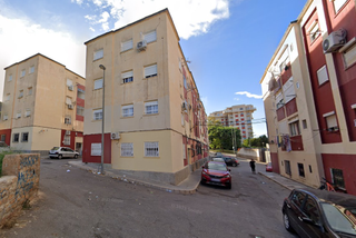 Piso  C/ las marismas. Solvia inmobiliaria  piso cartagena