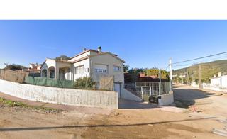 Xalet  Av mas santet. Solvia inmobiliaria  chalet independiente calonge
