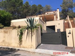 Xalet  C/ vía láctea. Solvia inmobiliaria  chalet independiente olivella