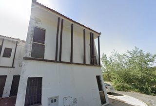 Casa aparellada  C/ oregano. Solvia inmobiliaria  chalet adosado cortegana
