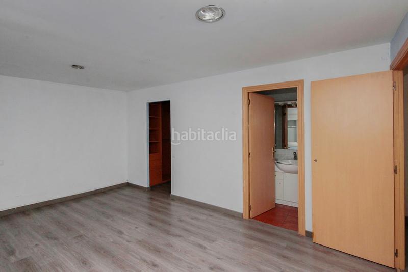 Foto 6bf7df27-08ac-4507-ae4c-c7e6e581f206. Chalet in Ca n'Oriac Sabadell