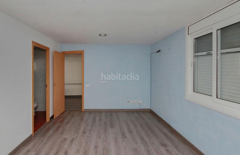 Foto 8b94ad95-6cdb-4939-adcb-ce8d07f13dfe. Chalet in Ca n'Oriac Sabadell