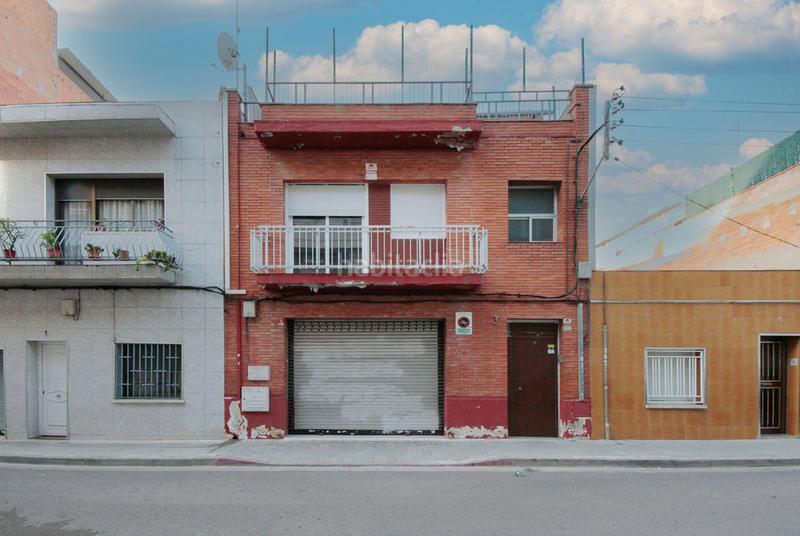 Foto f8399a41-6632-4667-8b2e-09717ae804cb. Chalet in Ca n'Oriac Sabadell