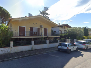 Xalet  C/ riera fraussa. Solvia inmobiliaria  chalet independiente maçanet de cabrenys