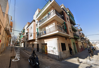 Attique  C/ democracia. Solvia inmobiliaria  ático badalona