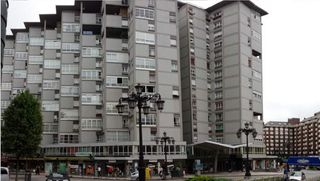 Local Comercial  Plz general primo de rivera,  edif arango. Solvia inmobiliaria  locales oviedo