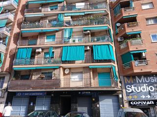 Pis  C/ don pelayo. Solvia inmobiliaria  piso badalona