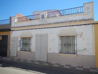 Chalet  C/ san ignacio. Solvia inmobiliaria  casa tocina