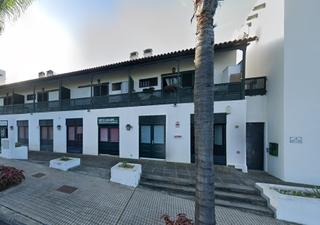 Locale commerciale in C/ Guillermo Rahn - Urb Jardines la Quintana -
